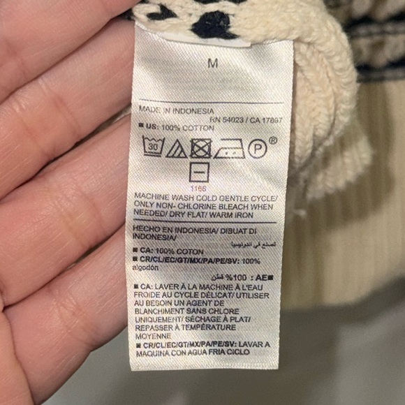 Cream and Black Patterned Crewneck Knit Sweater - Picture 6 of 6